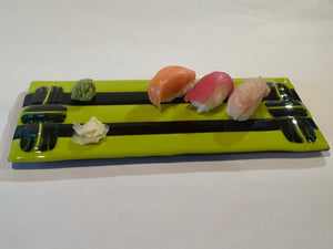 SUSHI PLATE WITH DARK GREEN DICHRO