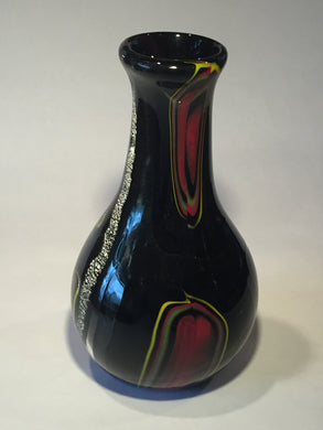 VASE-BLACK,RED,YELLOW,WHITE STRIP ON SIDE